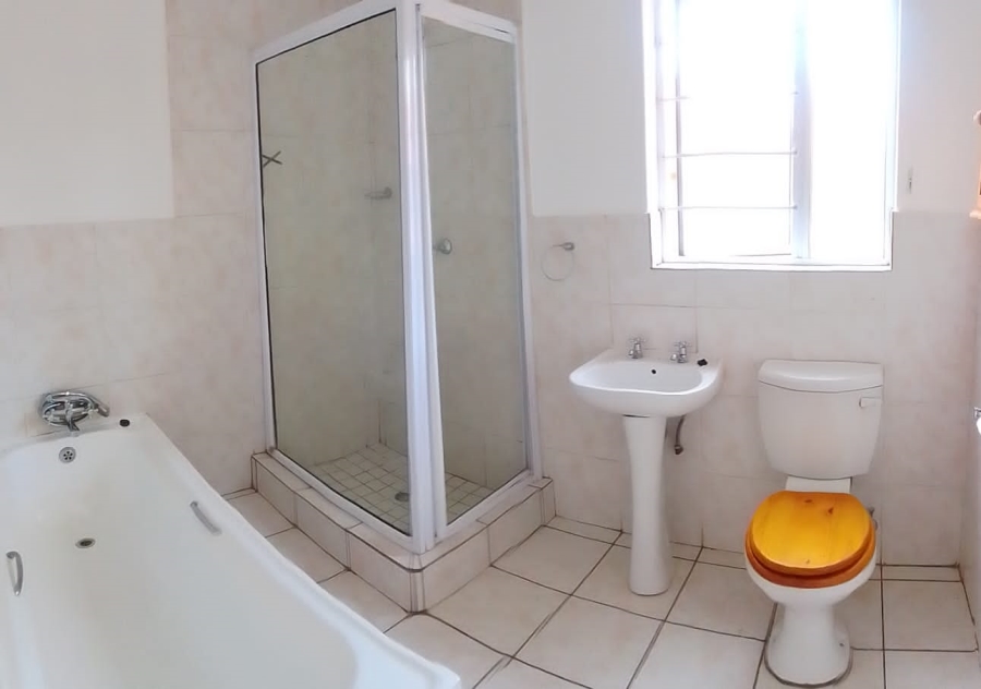 To Let 3 Bedroom Property for Rent in Doringkruin North West